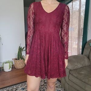 Altard State Burgundy Lace Mini Dress With Bow Detail Size Small